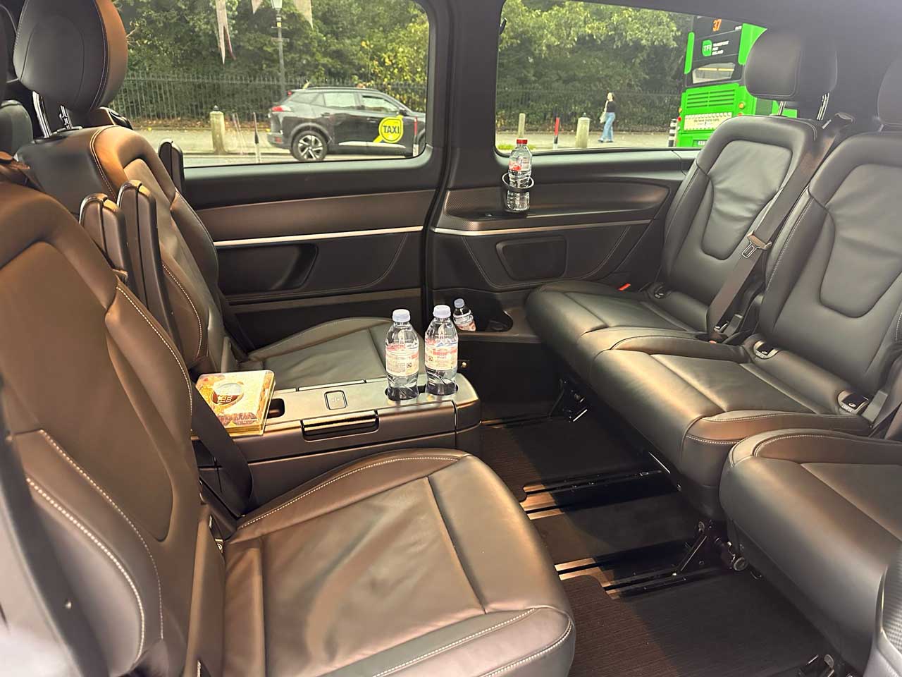 Services 3 blur car no