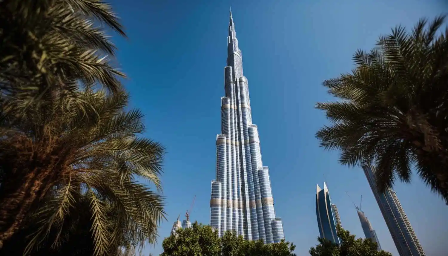 Iconic Dubai Landmarks Day Tour - Wild Beauty Tours